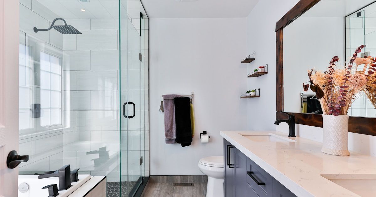The Complete Guide to Cleaning Hardwood Floors Without Damage